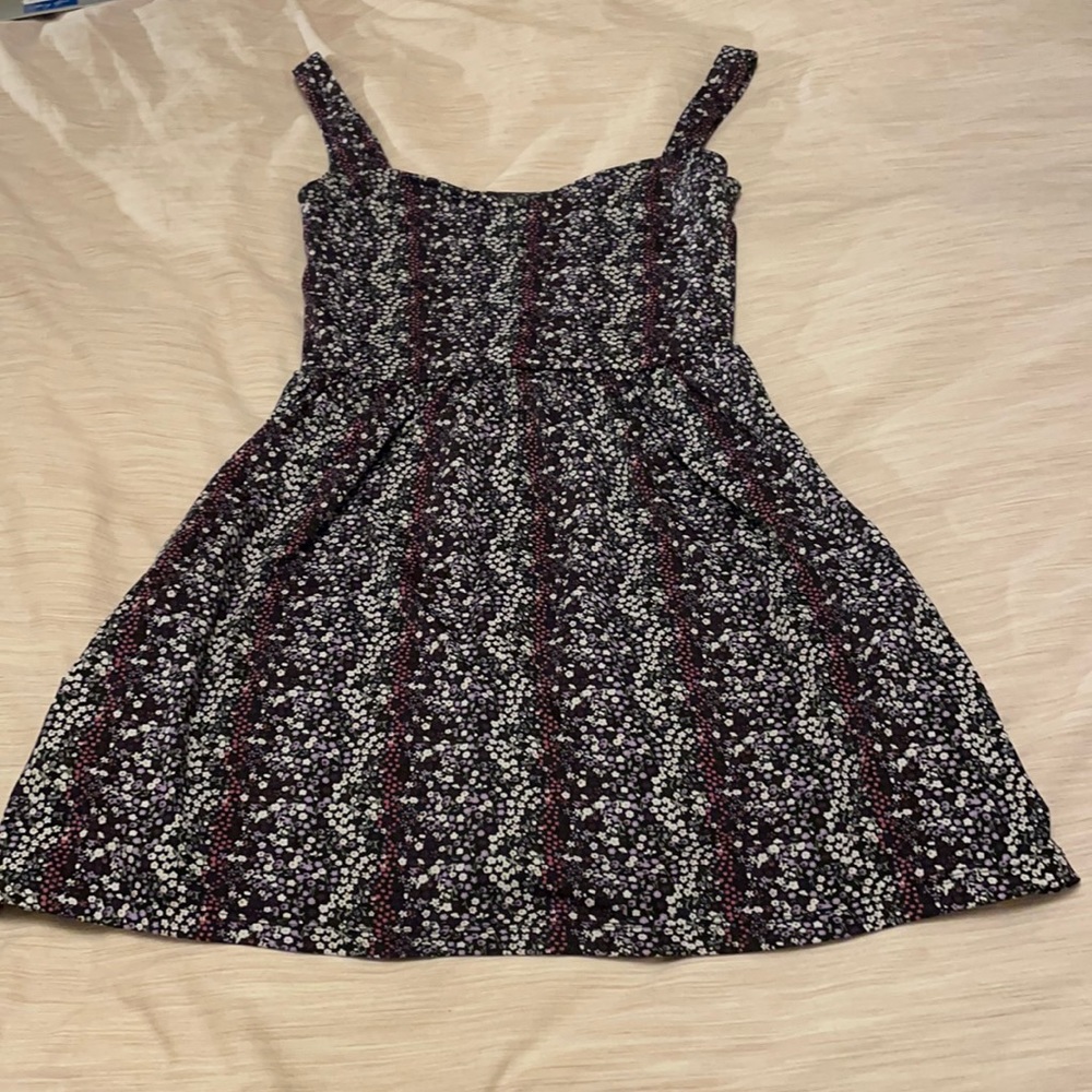 Cute dress WITH POCKETS!